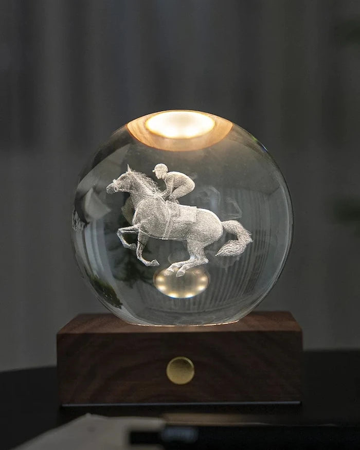 Gingko Design Amber Crystal Light Kablosuz LED Masa Lambası 9,5 x 8 cm