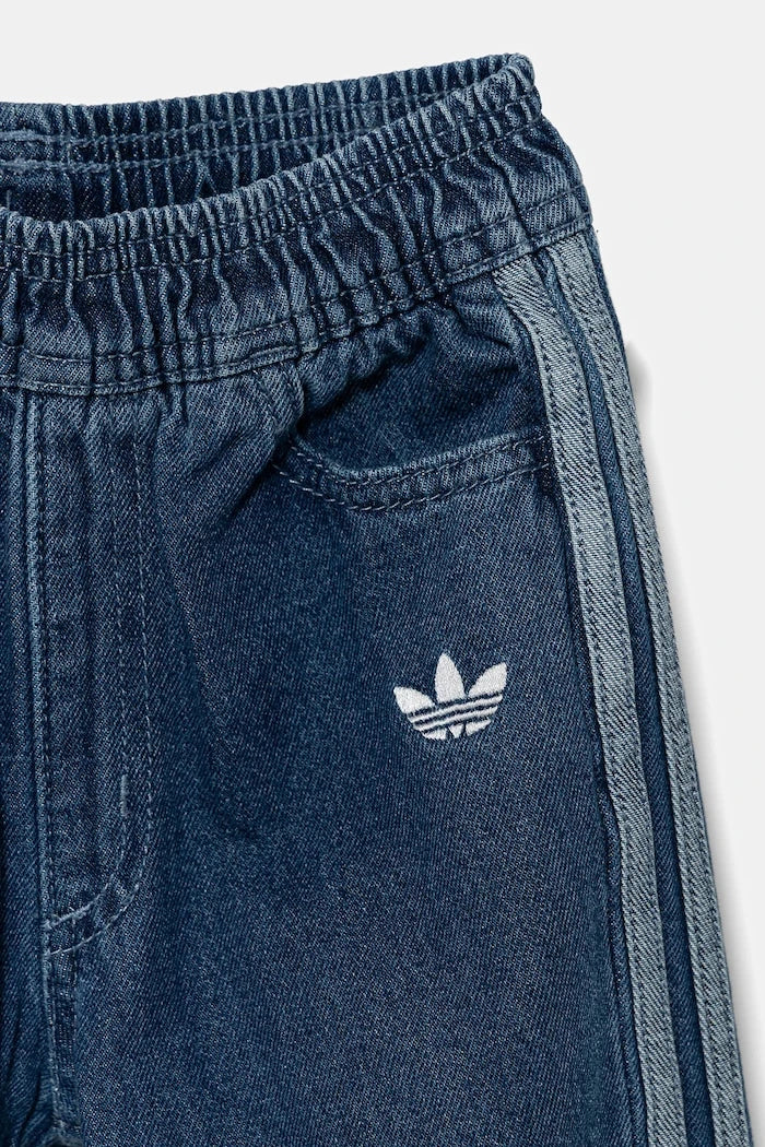 Çocuk adidas Originals takımı