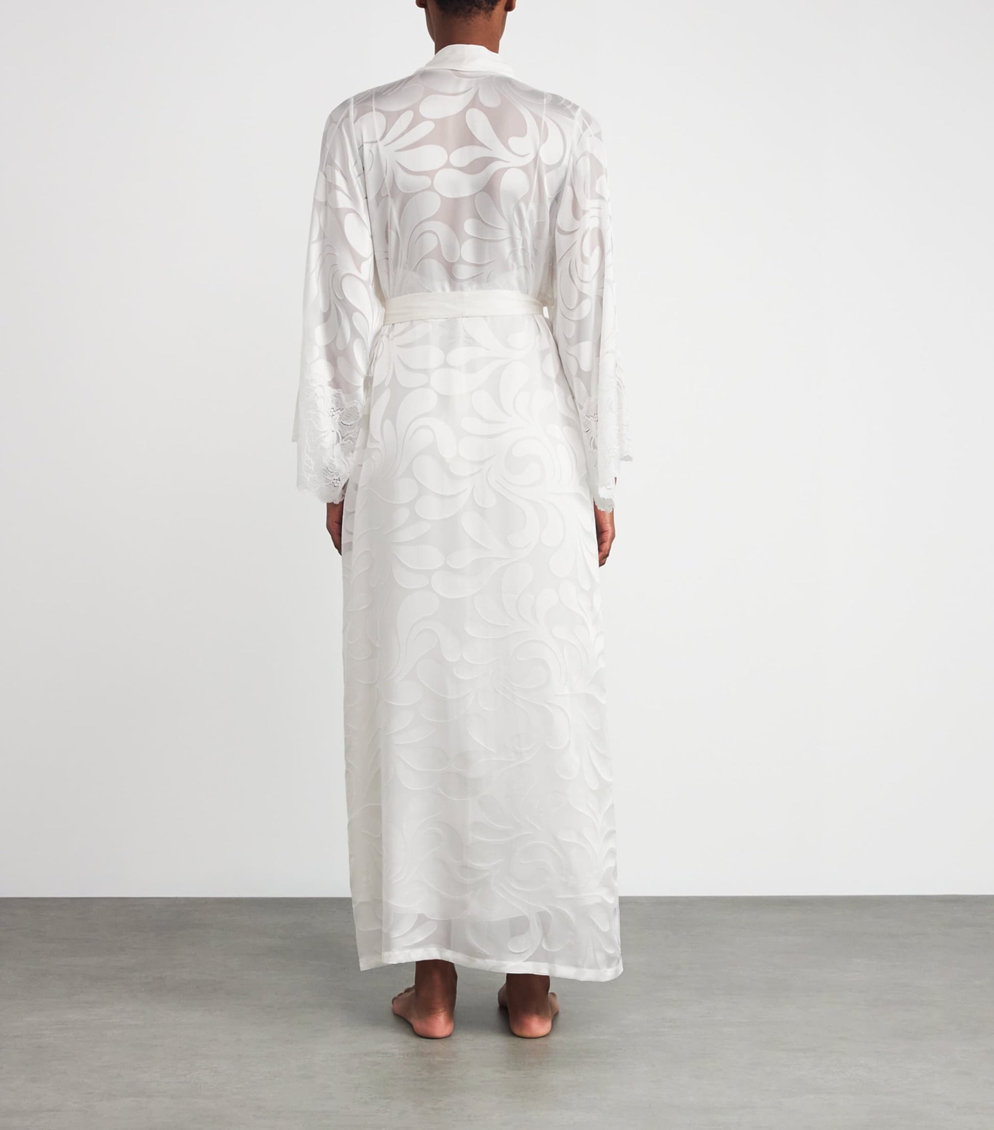 Bocan White Lace-Trim Charlotte Long Robe
