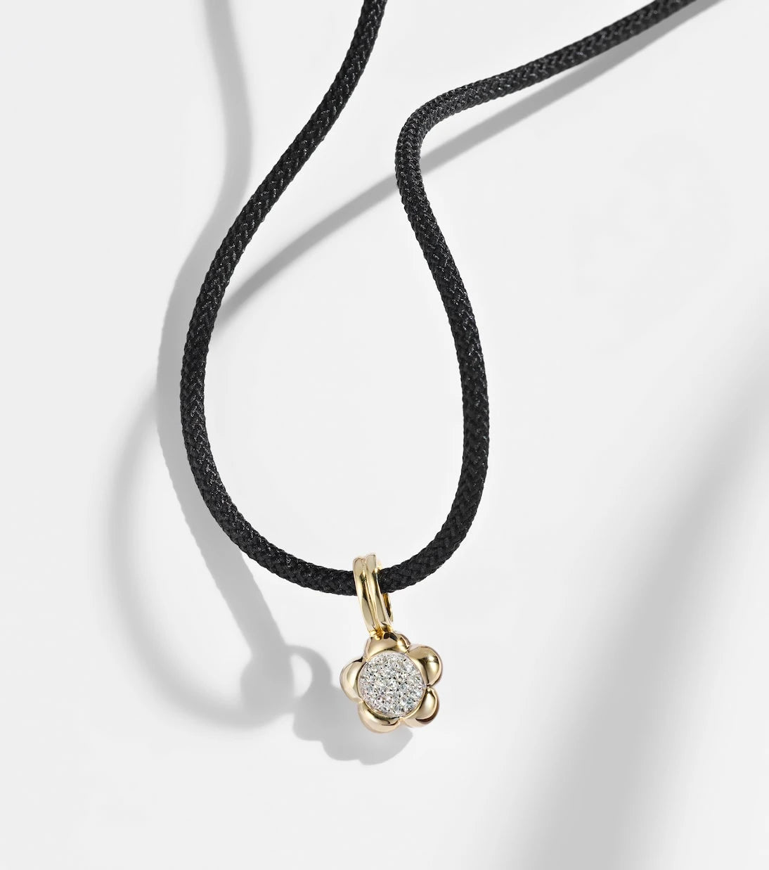 Stone and Strand - Crosby 10kt gold choker with diamonds