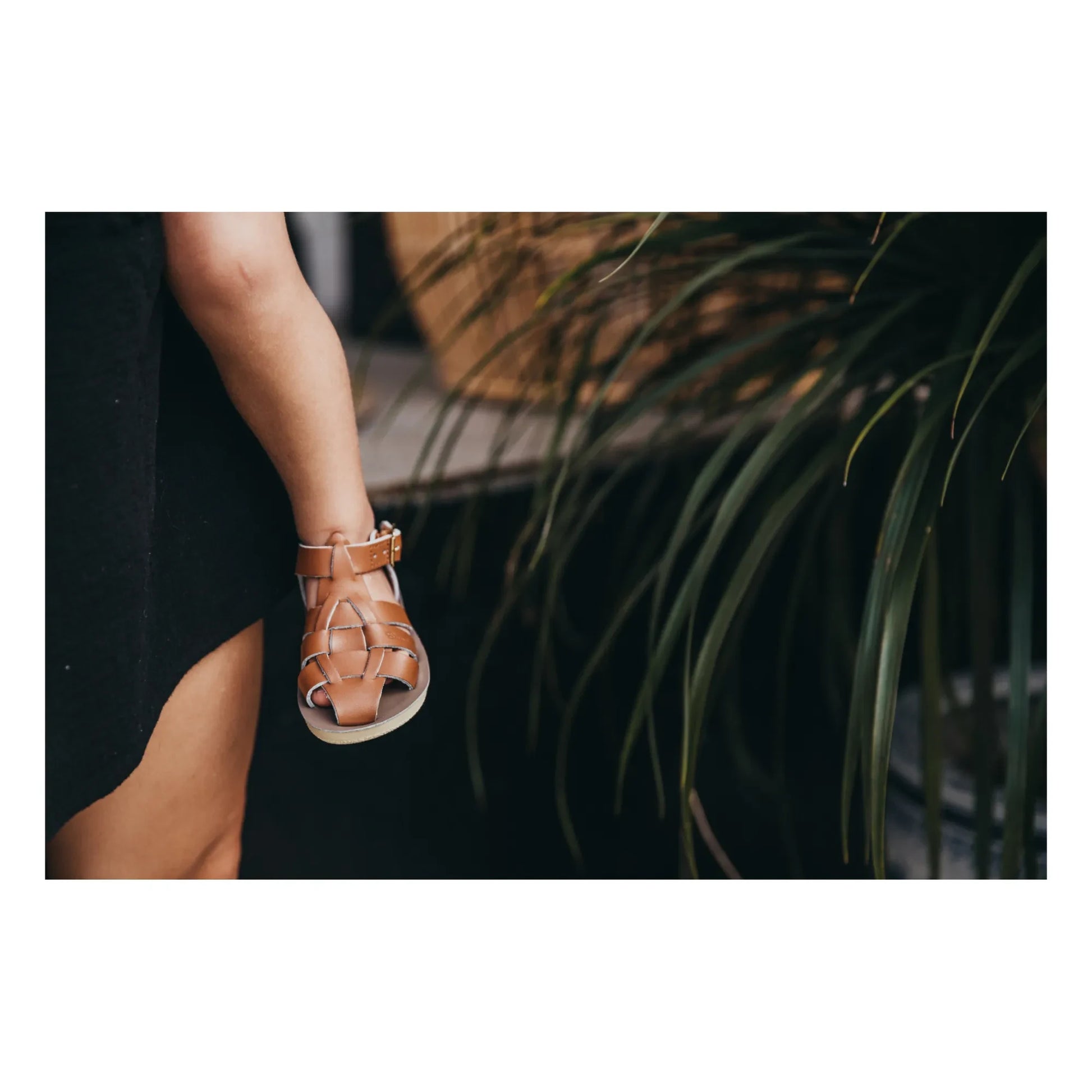 Salt-Water - Shark Leather Waterproof Sandals | Camel