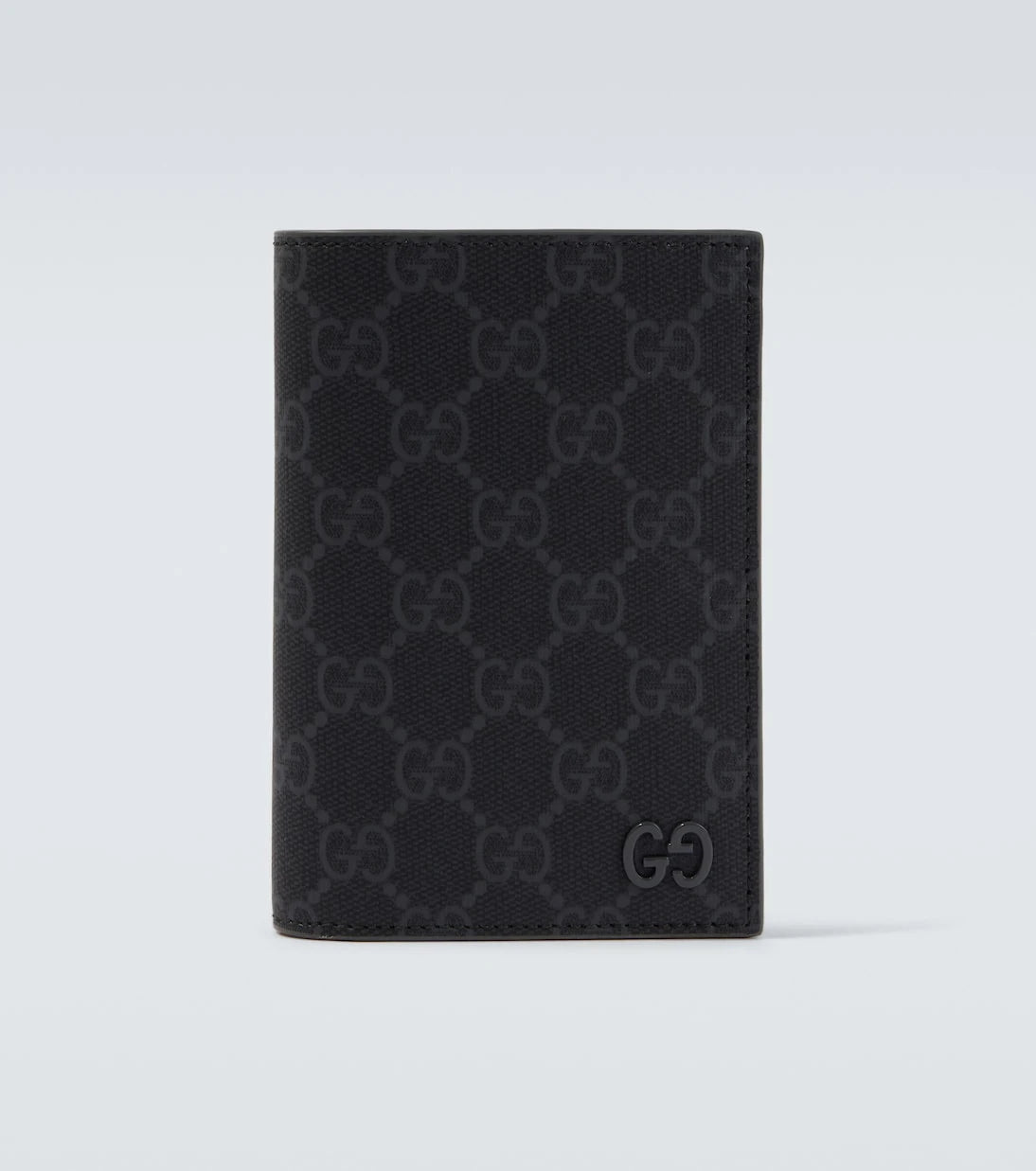 Gucci - GG Canvas passport holder