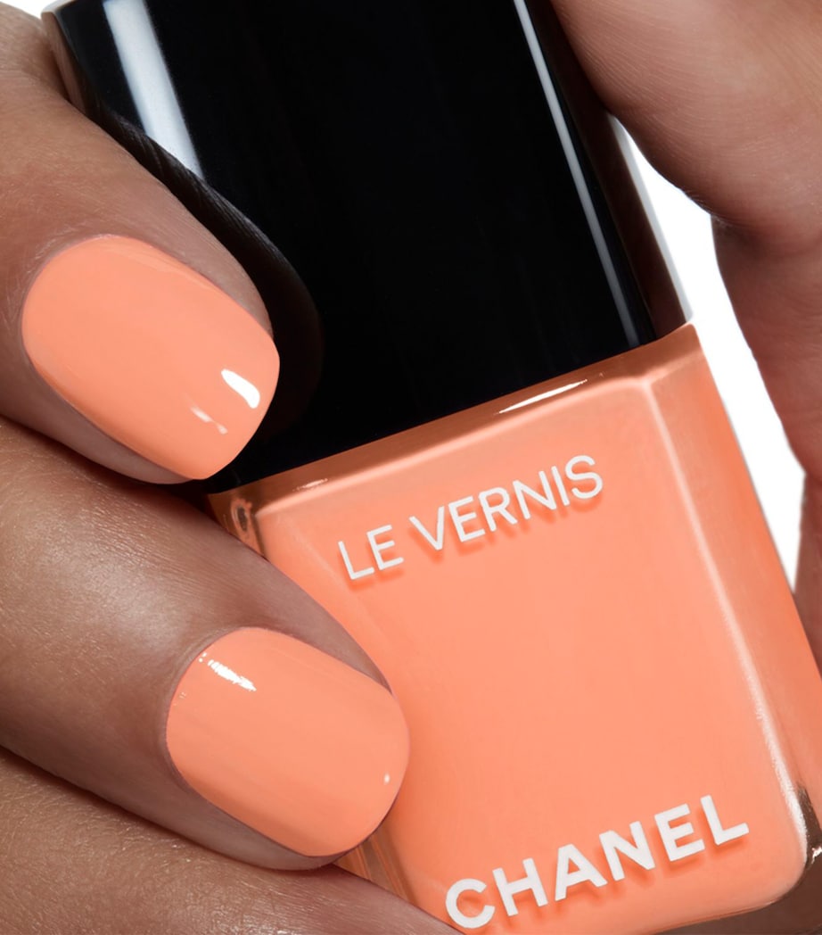 CHANEL LE VERNIS Longwear Nail Colour