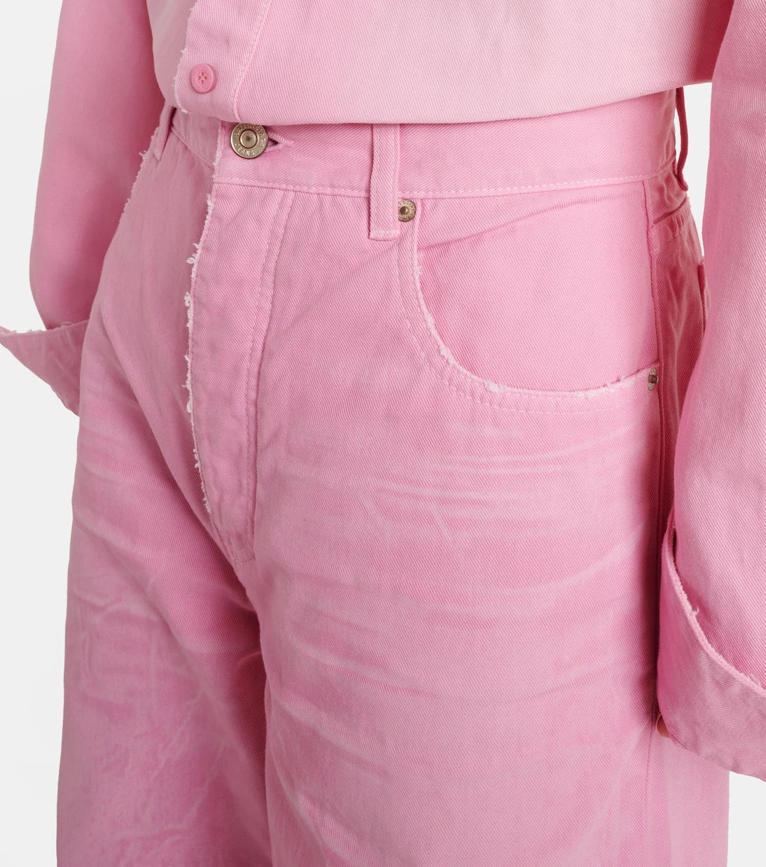 Balenciaga - جينز واسع الساق بخصرٍ عالٍ