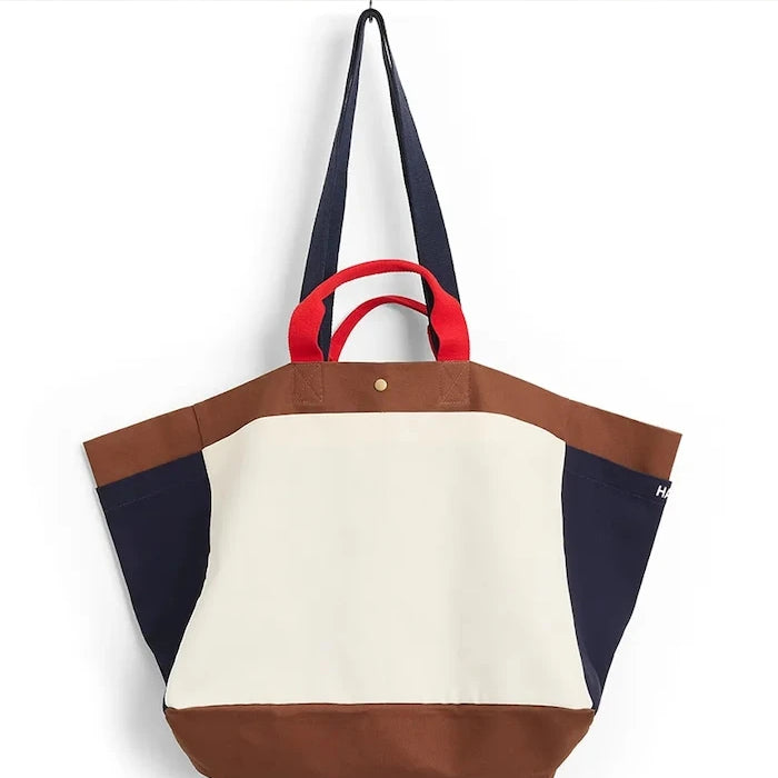Чанта за пикник HAY Weekend Bag 67 x 25 x 34 cm