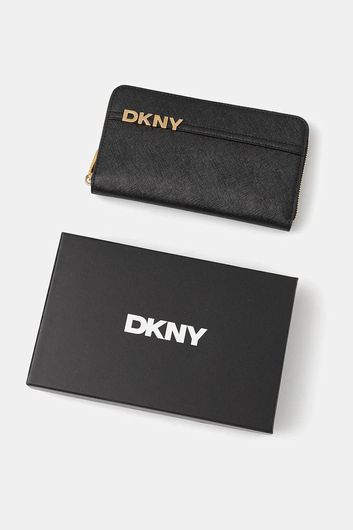 DKNY портфейл дамски от кожа