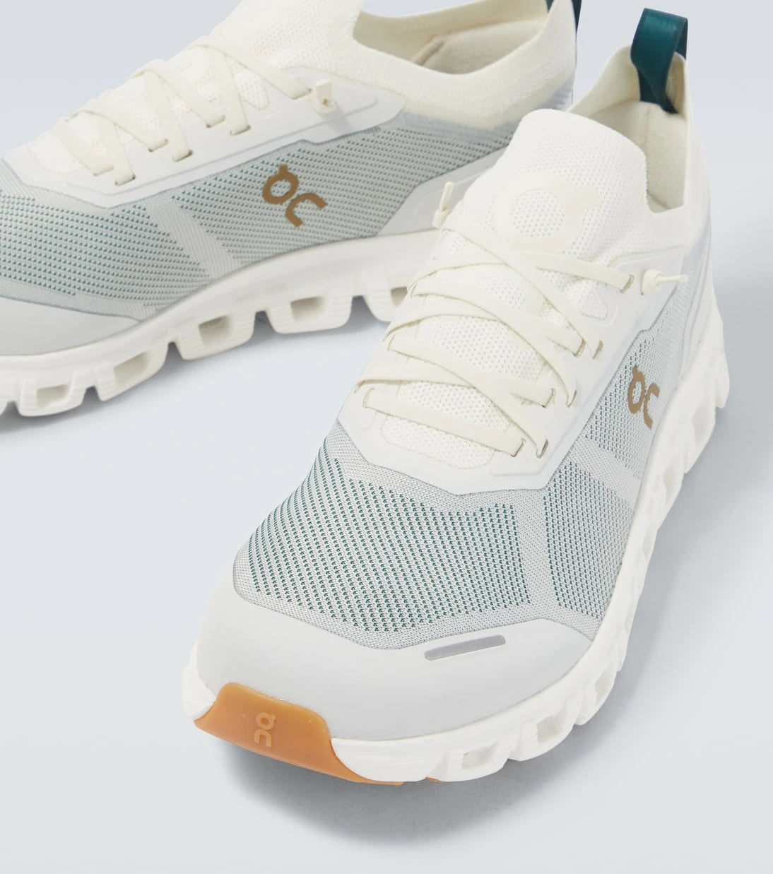 On - Cloud 6 Versa running shoes