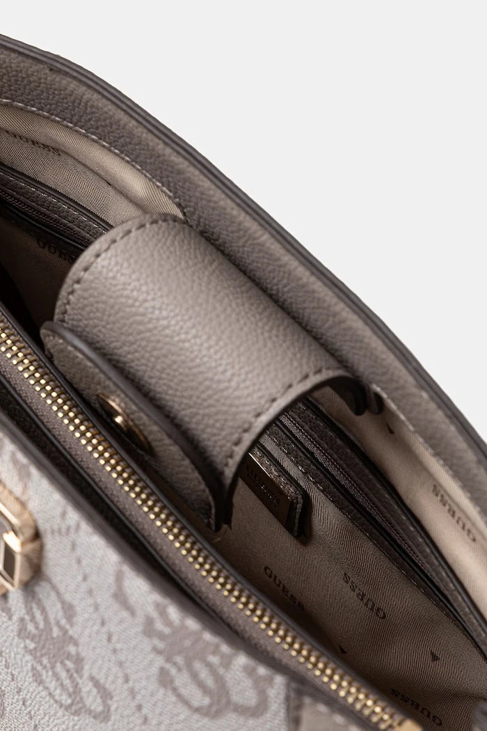 Чанта Guess KARNILLA