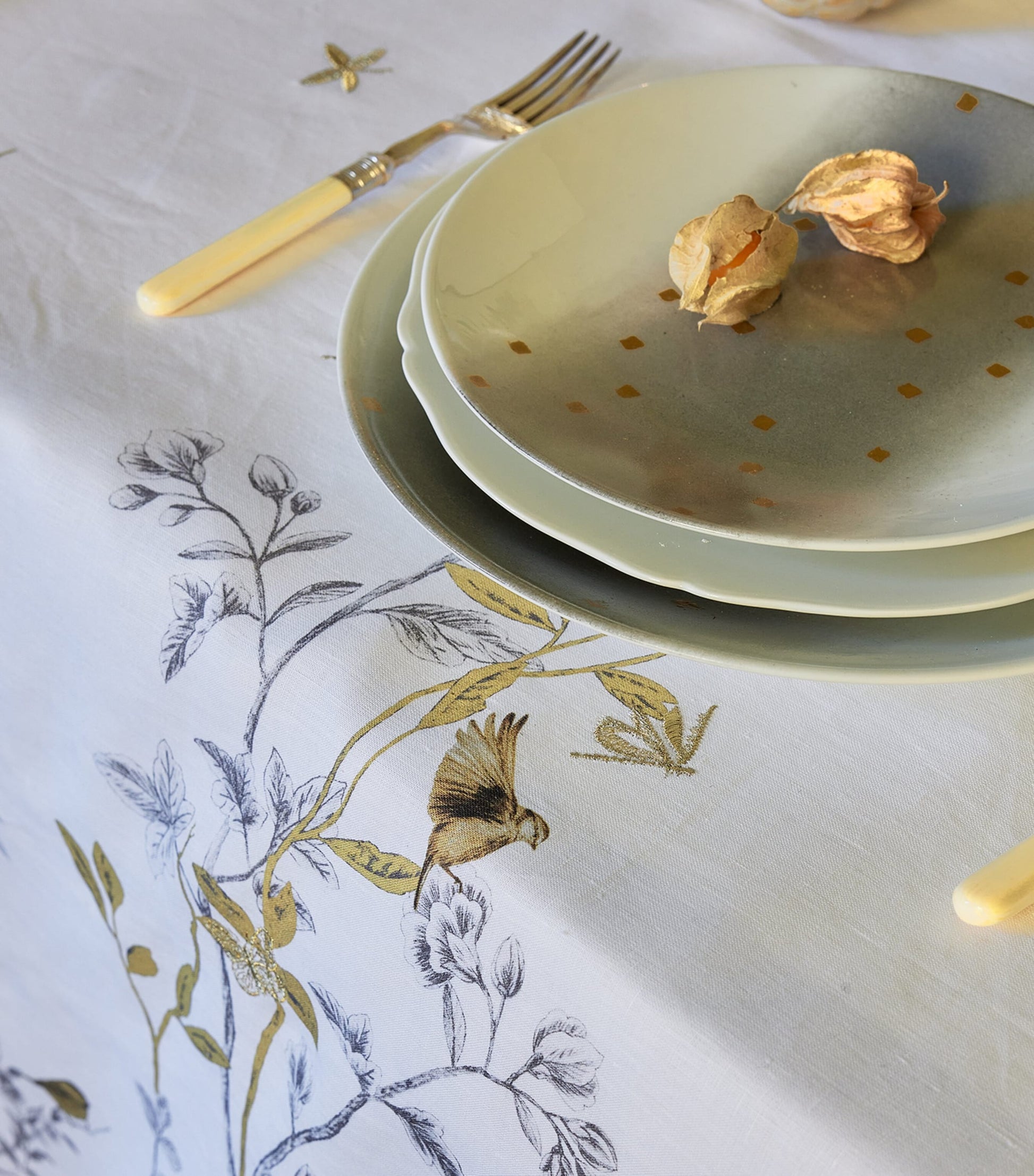 Linen Botanical Tablecloth (170cm x 380cm)