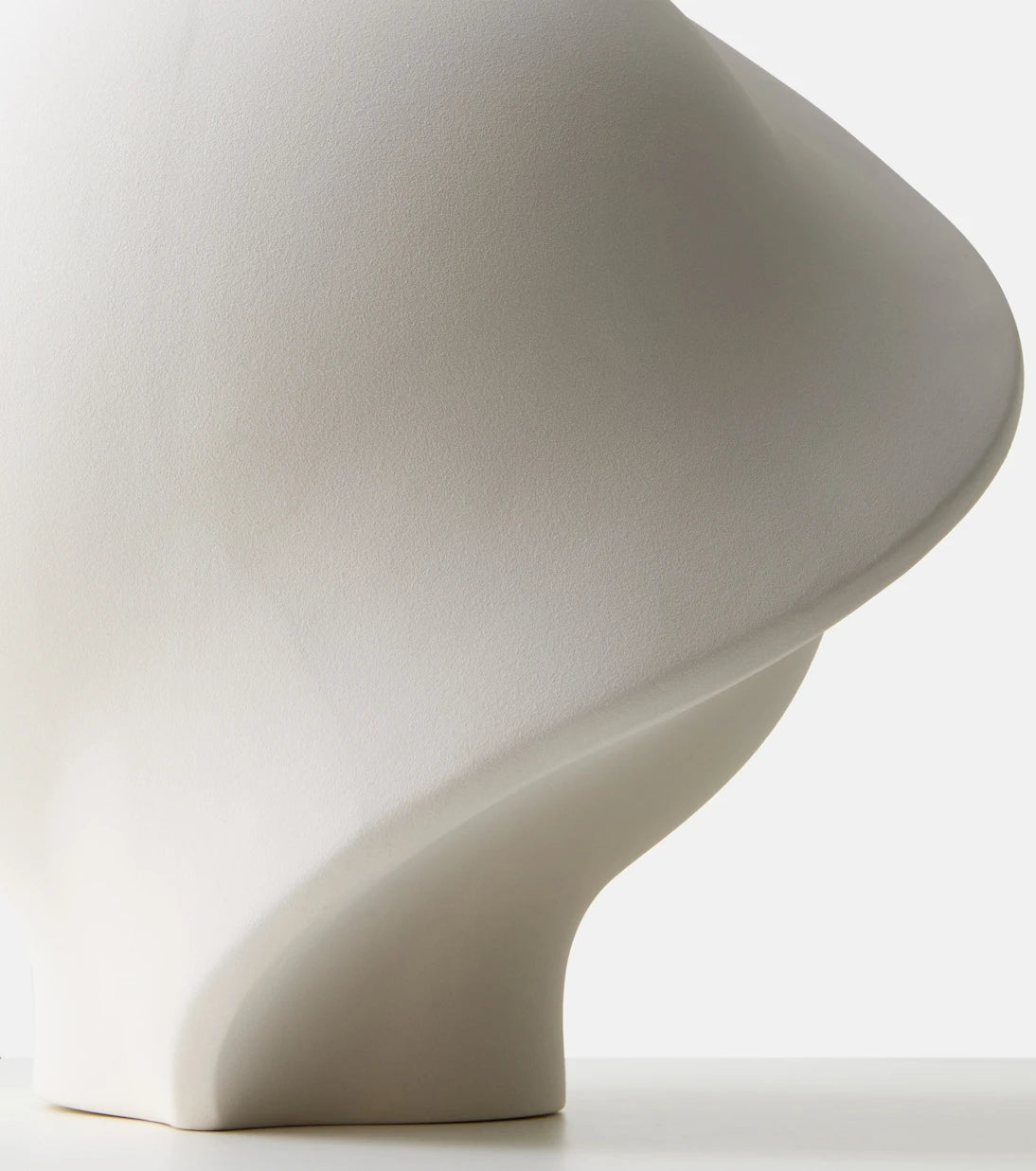 Louise Roe - Pirout ceramic vase