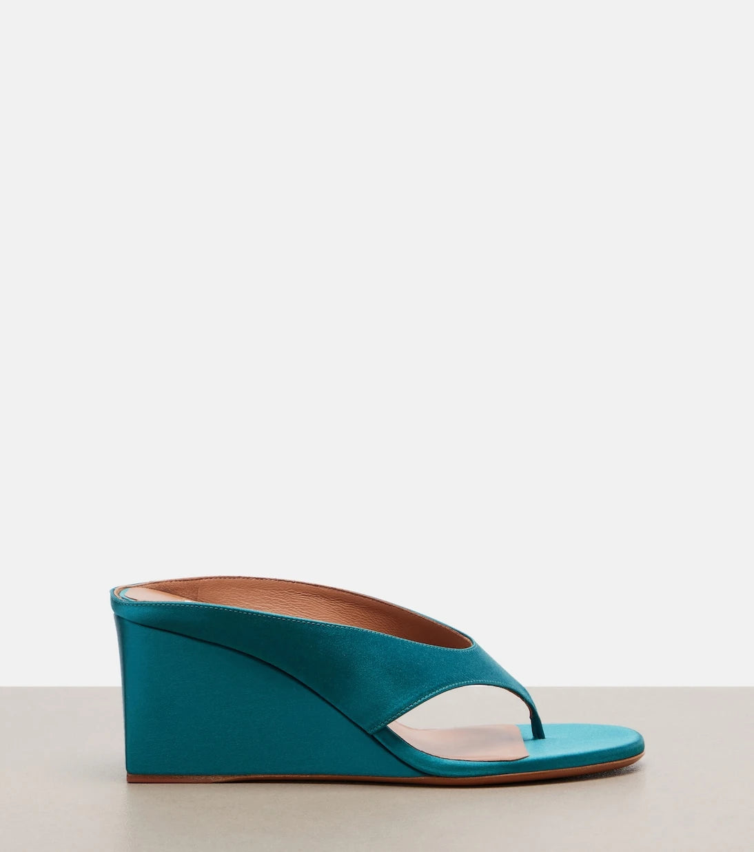 Alaïa - Cube satin wedge thong sandals