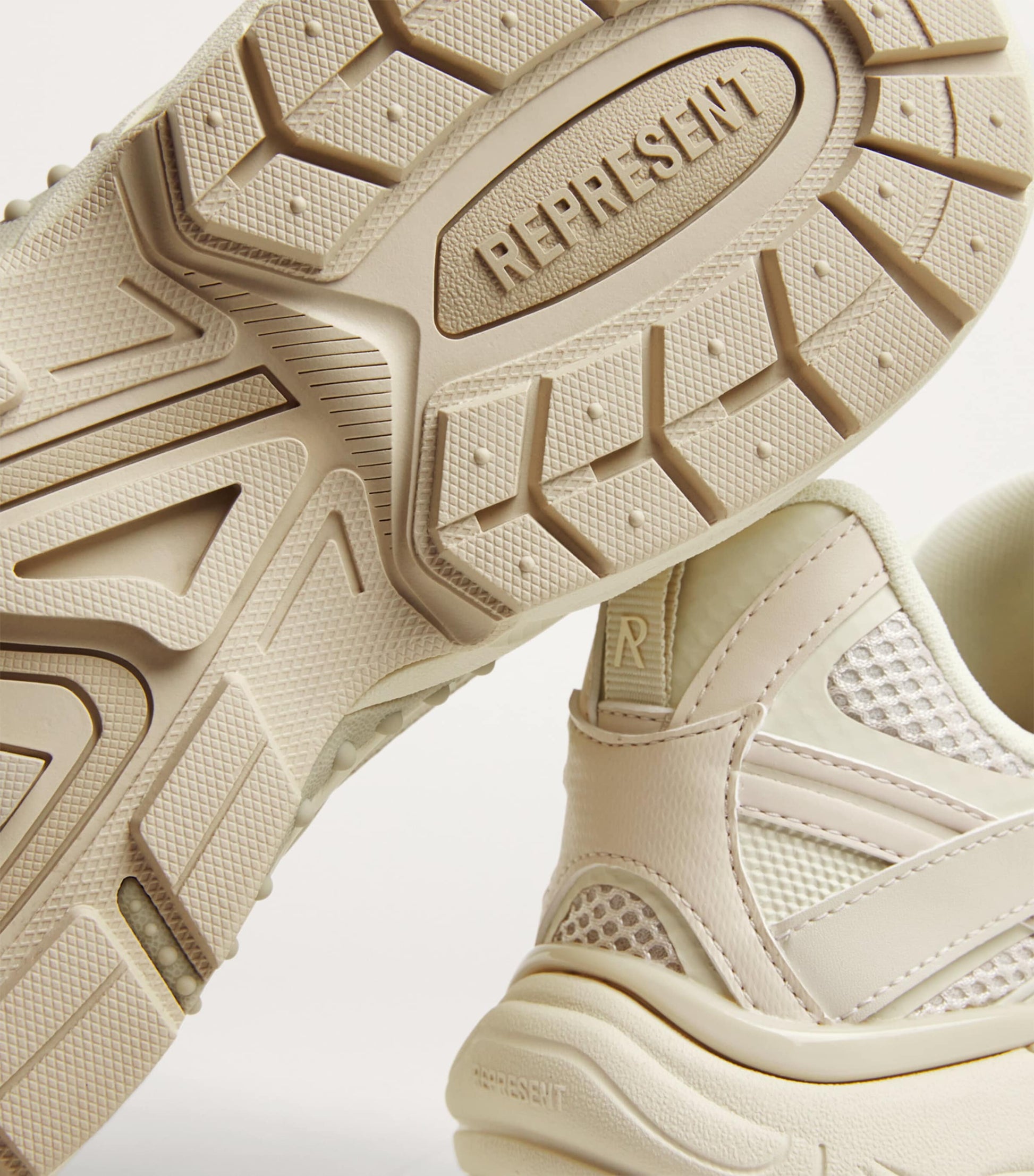 Storm Runner Sneakers