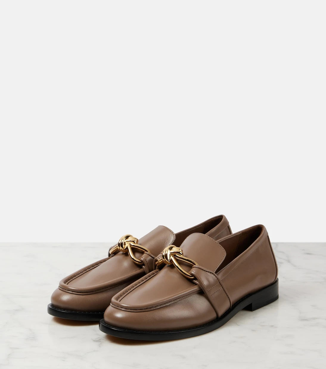 Bottega Veneta - حذاء لوفرز أستير نوت الجلدي