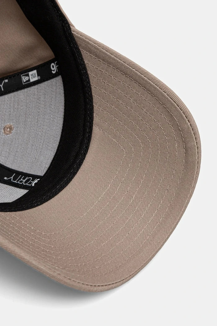 New Era LEAGUE ESSENTIAL 9FORTY® Pamuk Şapka