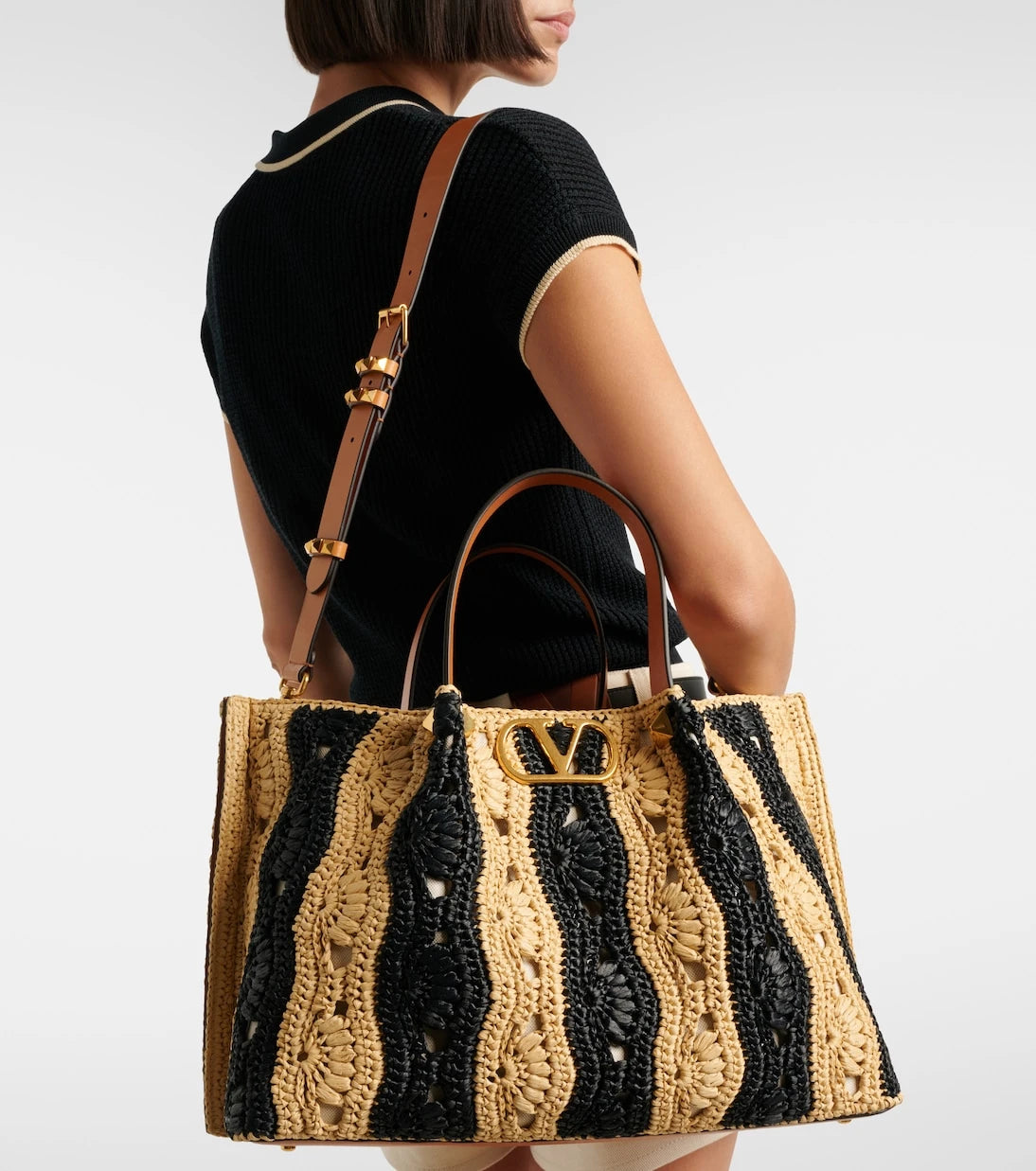 Valentino Garavani - VLogo Medium raffia tote bag
