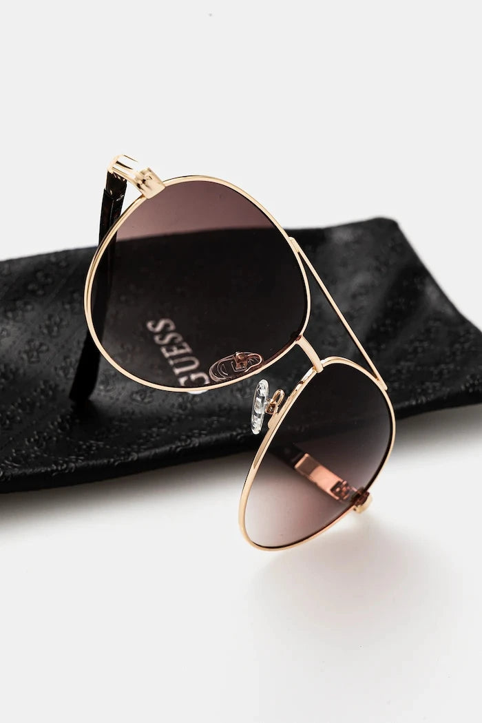 Слънчеви очила Guess