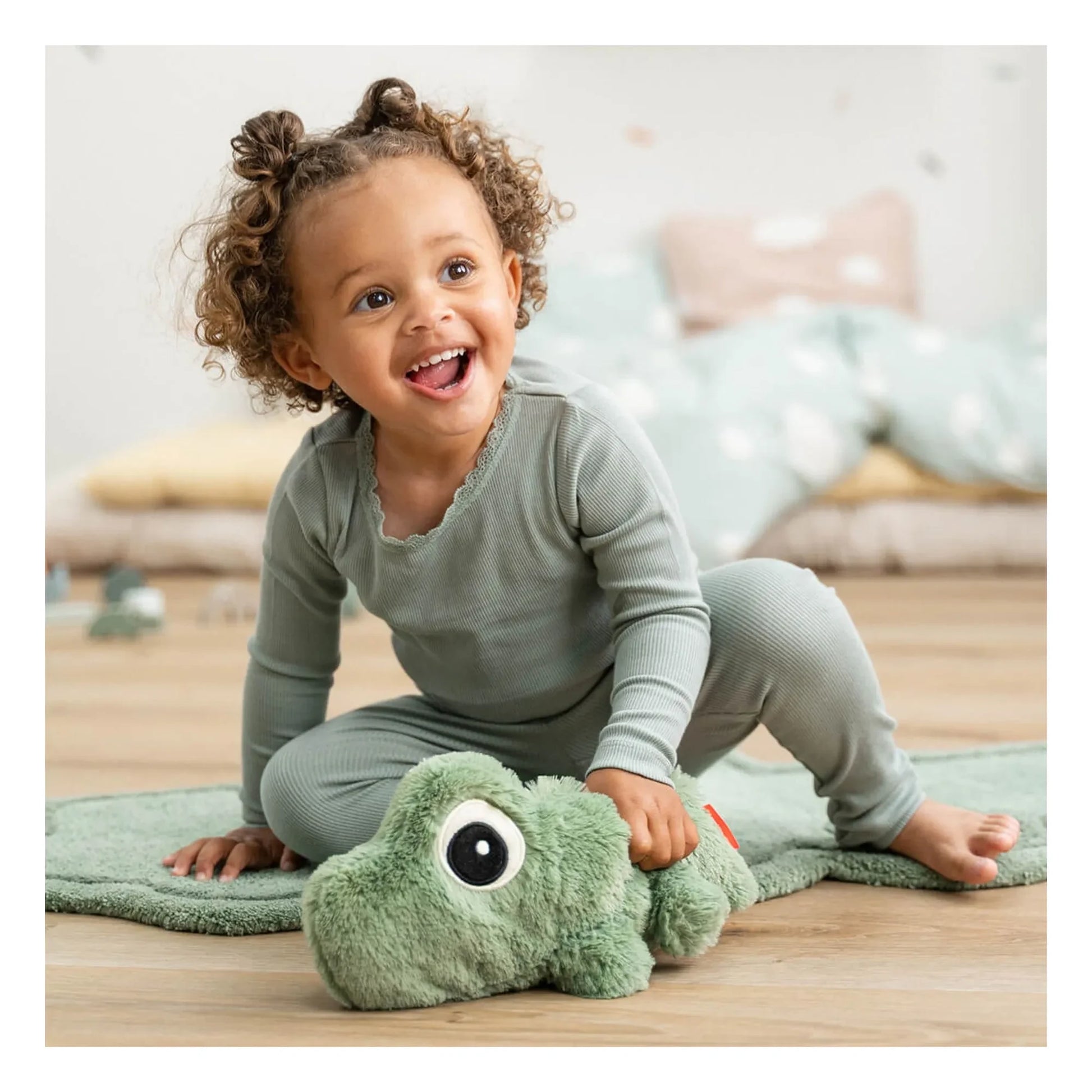 Done by deer - Bestie Croco plush | Green