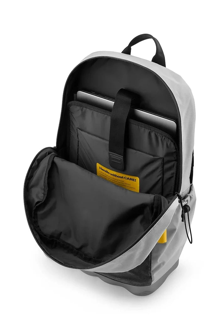 Раница Crash Baggage HARD MESH BACKPACK 46,5x30x16 cm