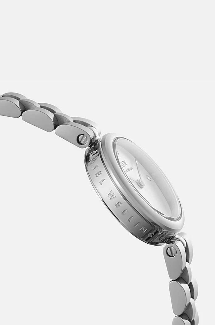 Часовник Daniel Wellington