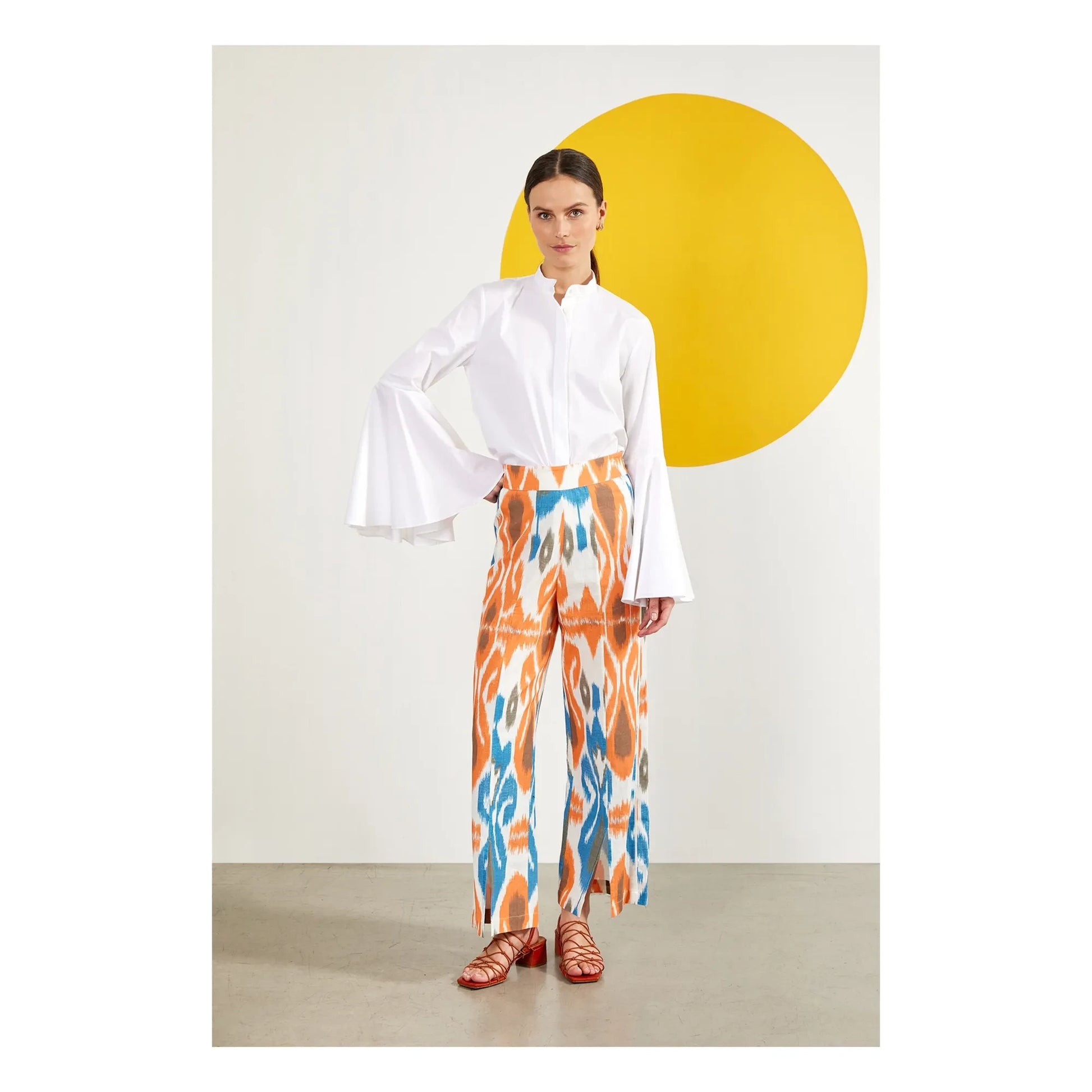 Maria de la Orden - Bellflower blouse | White