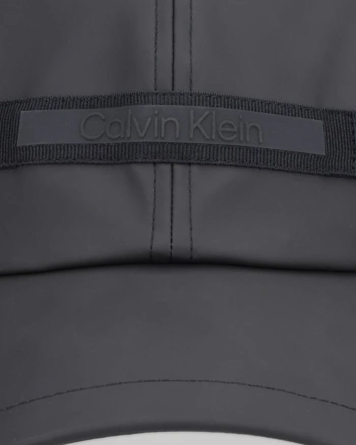 Calvin Klein Vizörlü Şapka