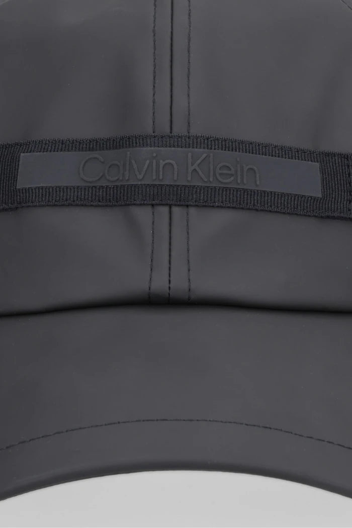 Calvin Klein Vizörlü Şapka