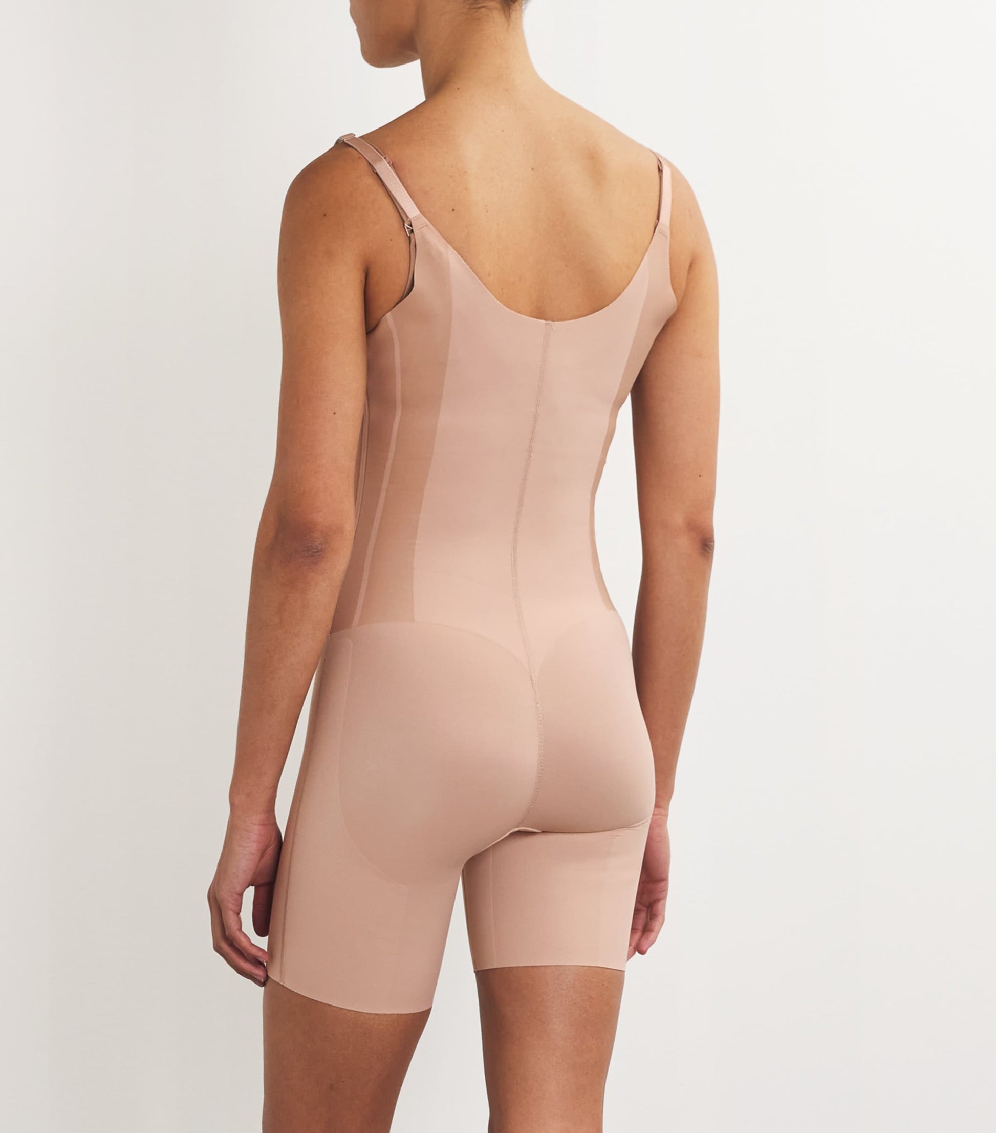 SPANX Beage SPANXsupersculpt TotalContour Open-Bust Mid-Thigh Bodysuit
