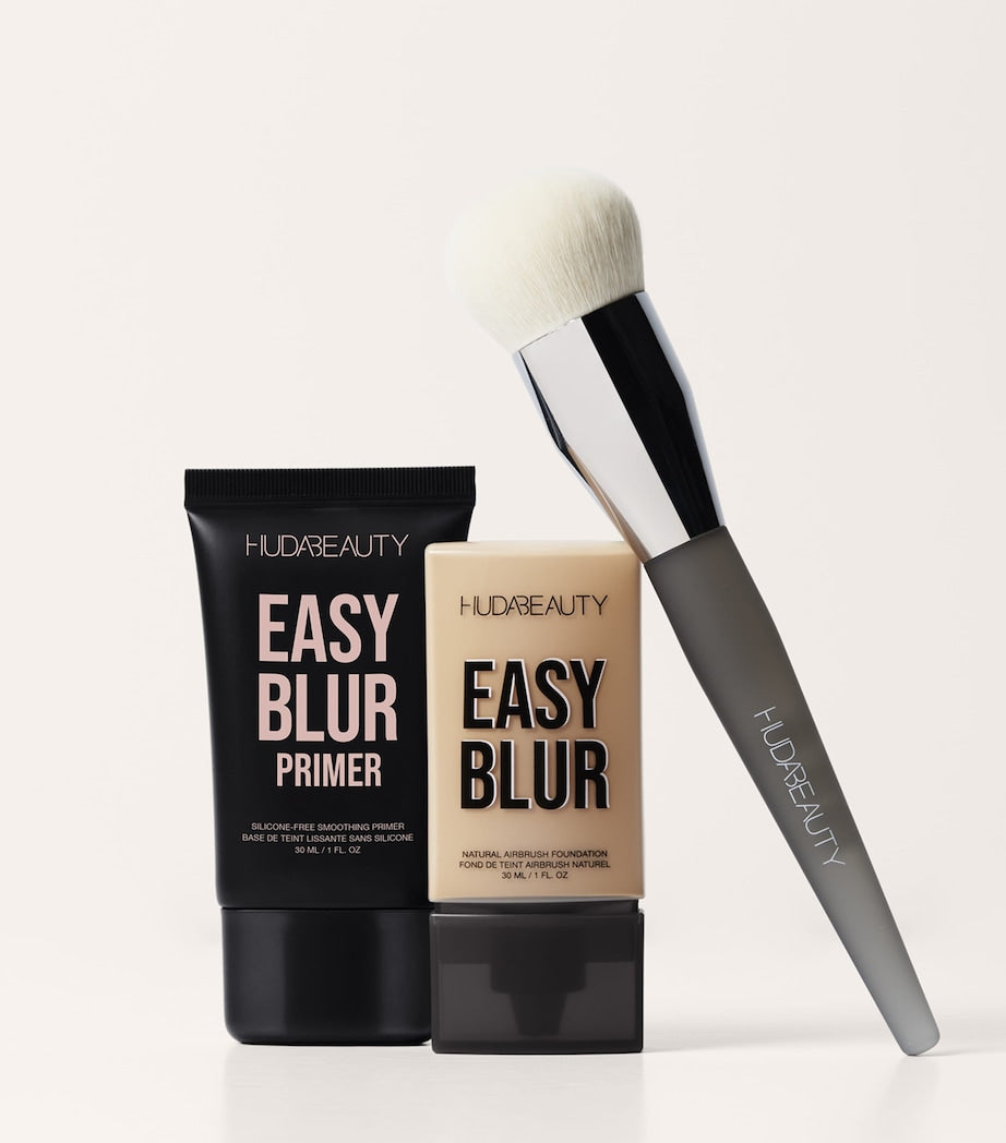 Huda Beauty Easy Blur Brush