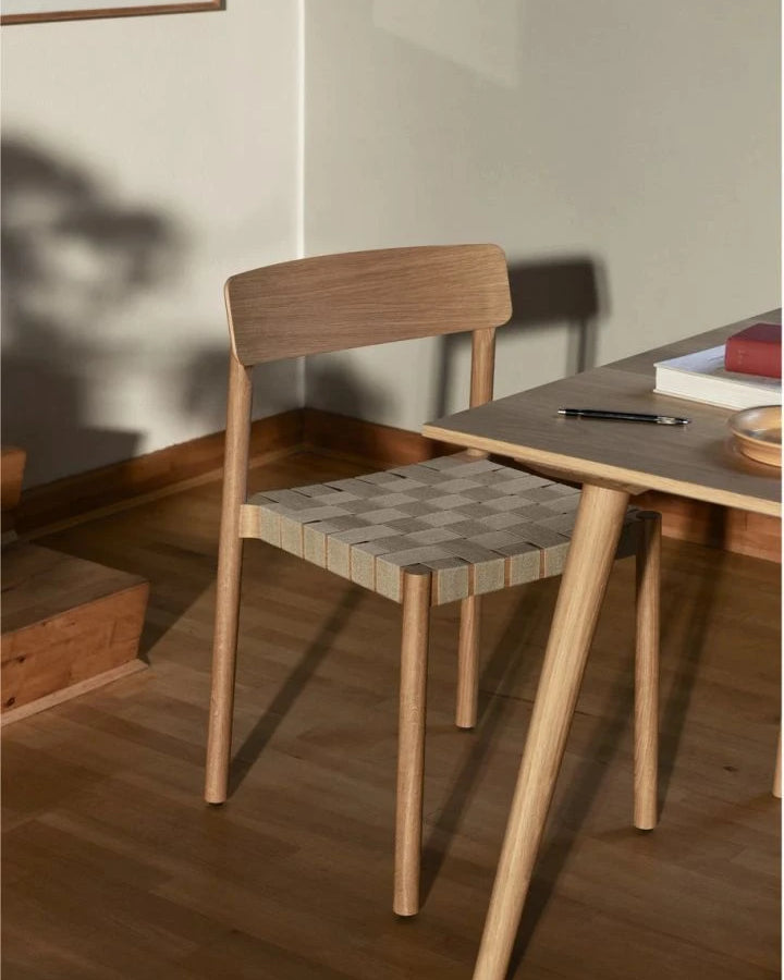 & Tradition - Betty TK1 Chair with Wooden base