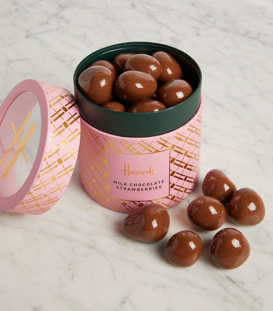 Milk Chocolate Strawberries (230g)