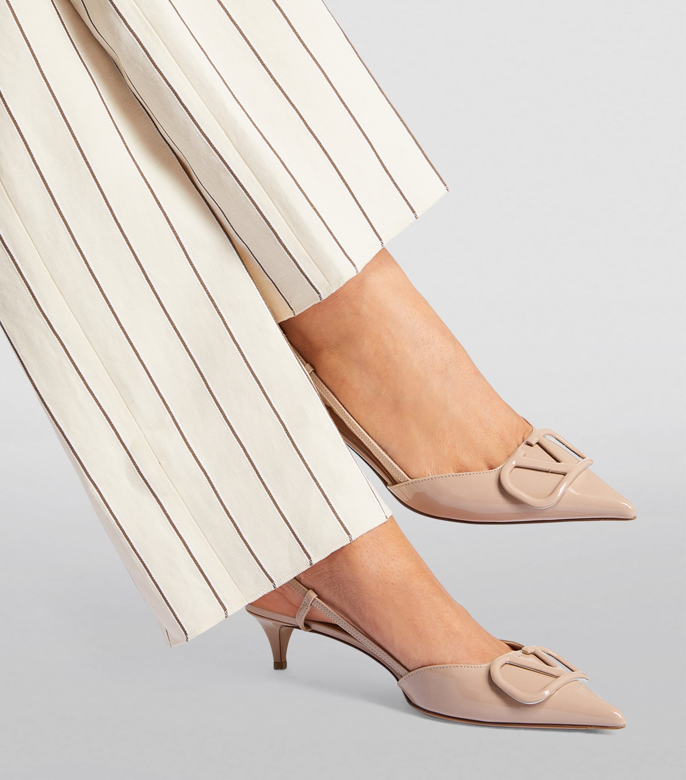 Valentino Garavani Nude Slingback Logo Heels 40