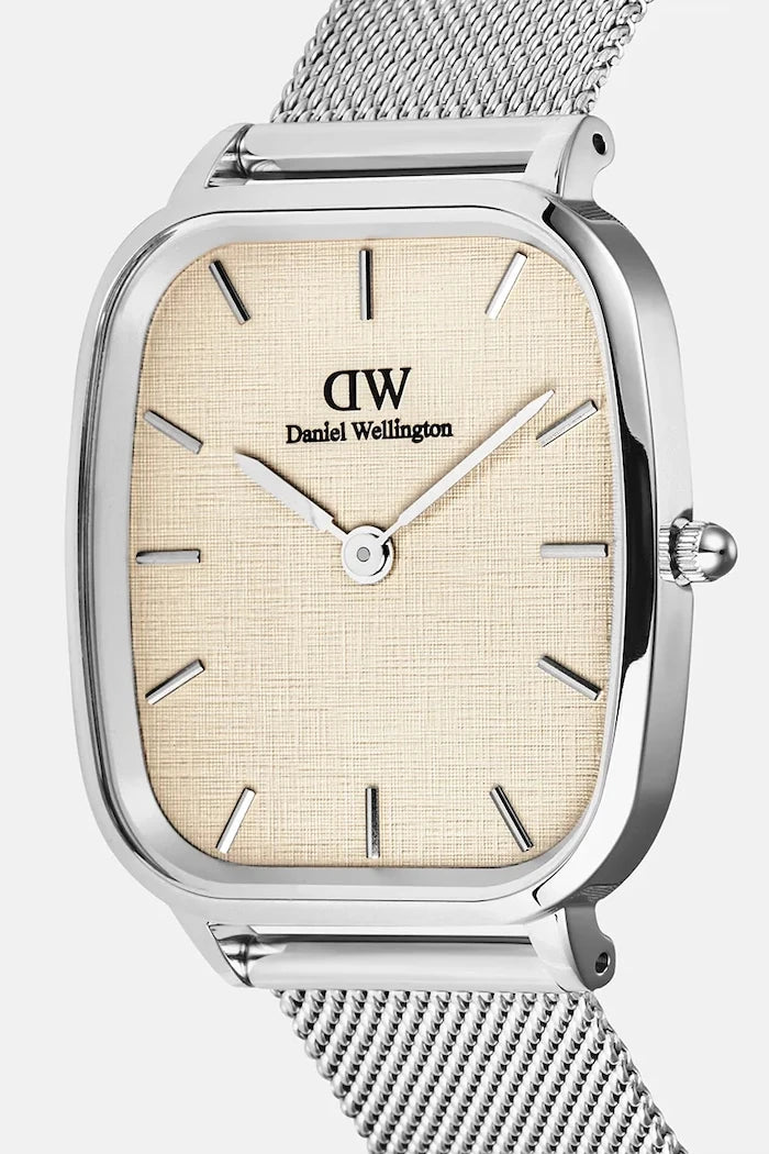 Часовник Daniel Wellington
