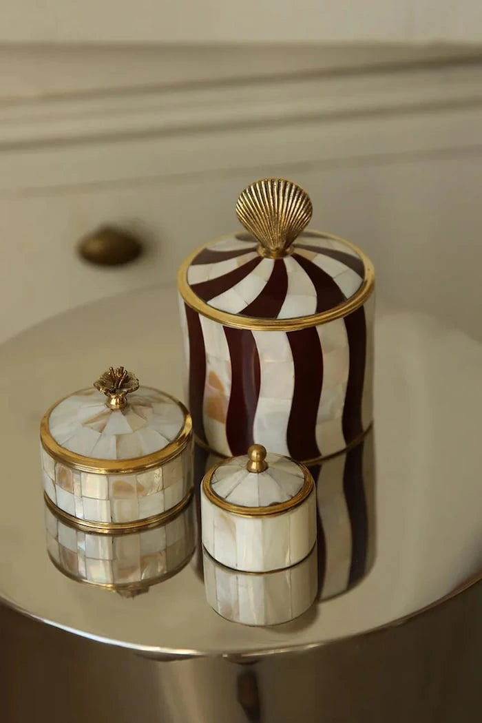 Кутия с капак Doing Goods Abby Shell Circus 14 x 9 x 9 cm