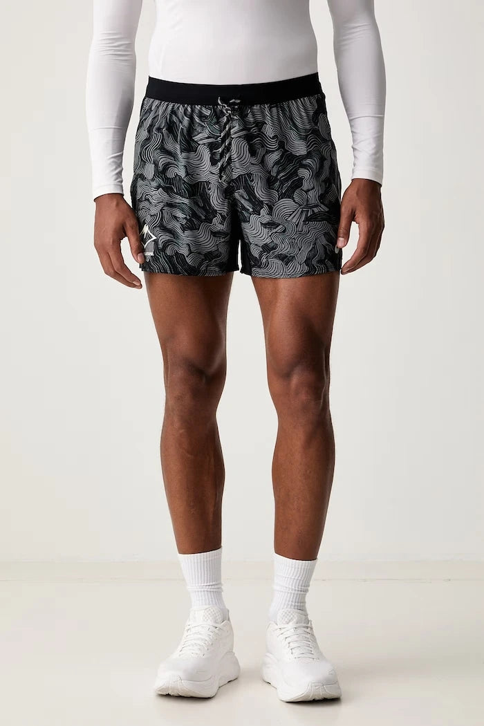 Asics erkek spor şort FUJITRAIL ALL OVER PRINT 5IN SHORT