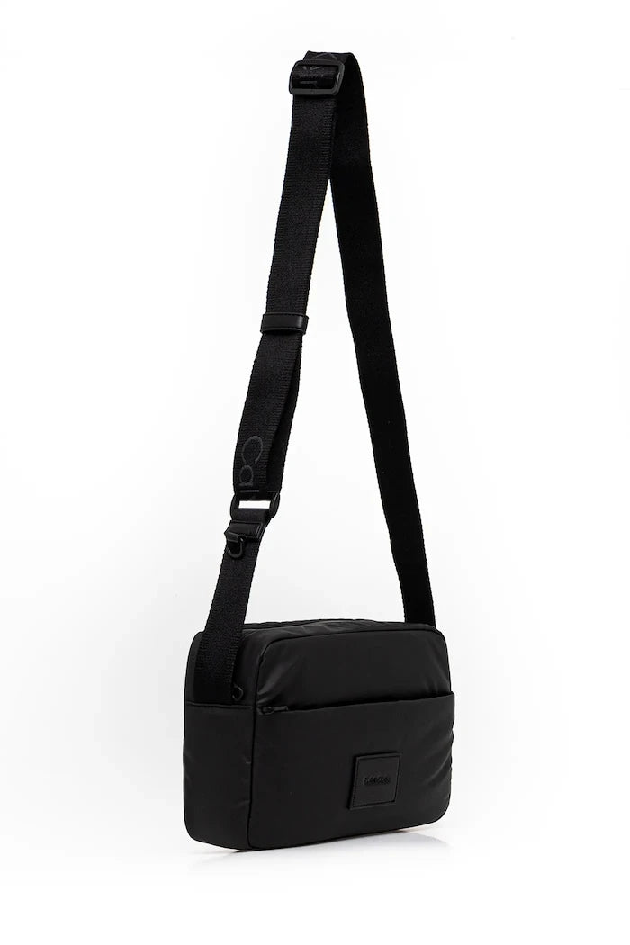 Calvin Klein Omuz Çantası