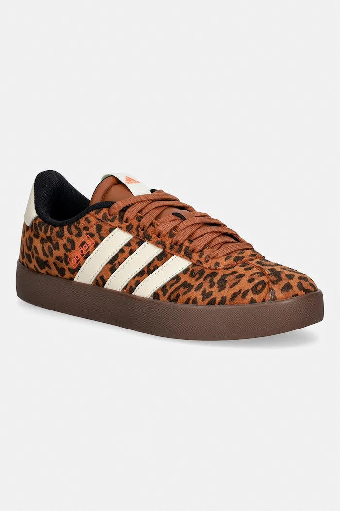 Велурени маратонки adidas VL Court 3.0