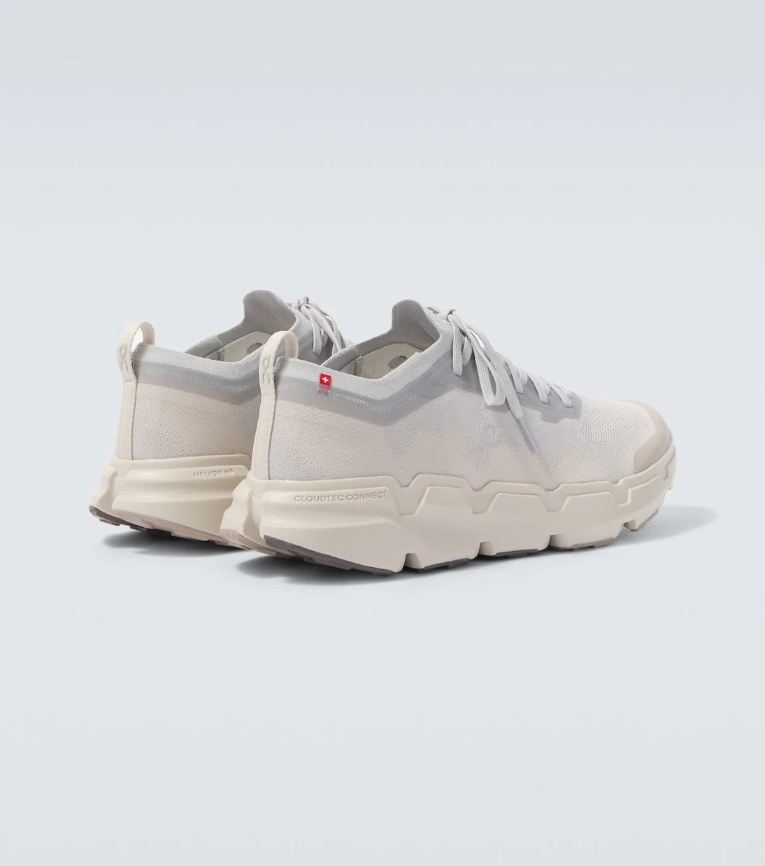 On - Cloudsoma trail running shoes