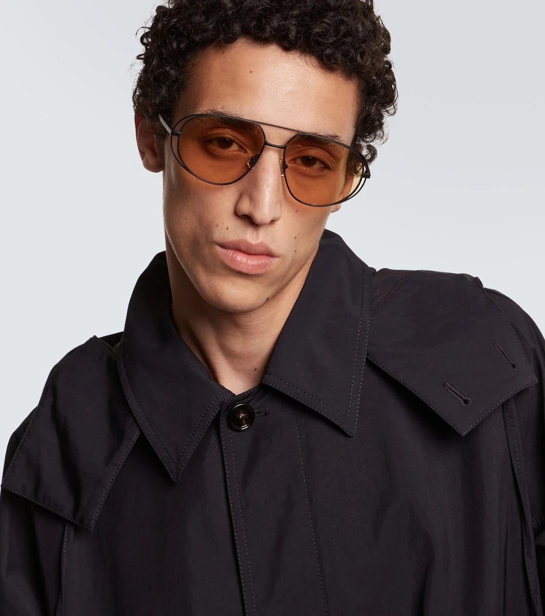 Bottega Veneta - نظارة أفياتور شمسية كلاسيكية