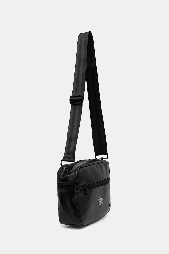 New Era suni deri omuz çantası CAMERA BAG NYY