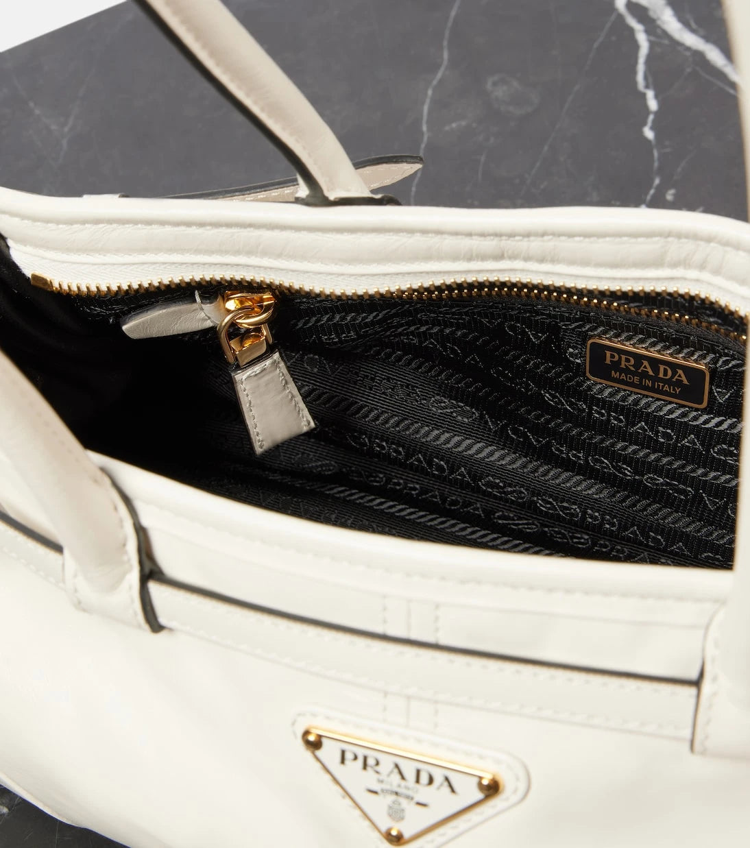 Prada - Prada Bonnie Medium leather shoulder bag