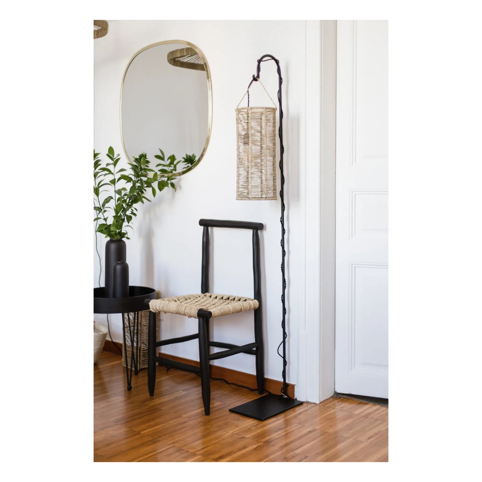 Cosydar - Teku Lamp Stand - 150 cm  | Black
