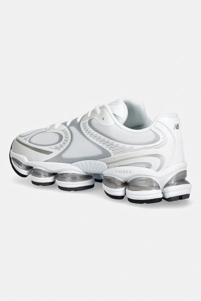 New Balance 2000 маратонки