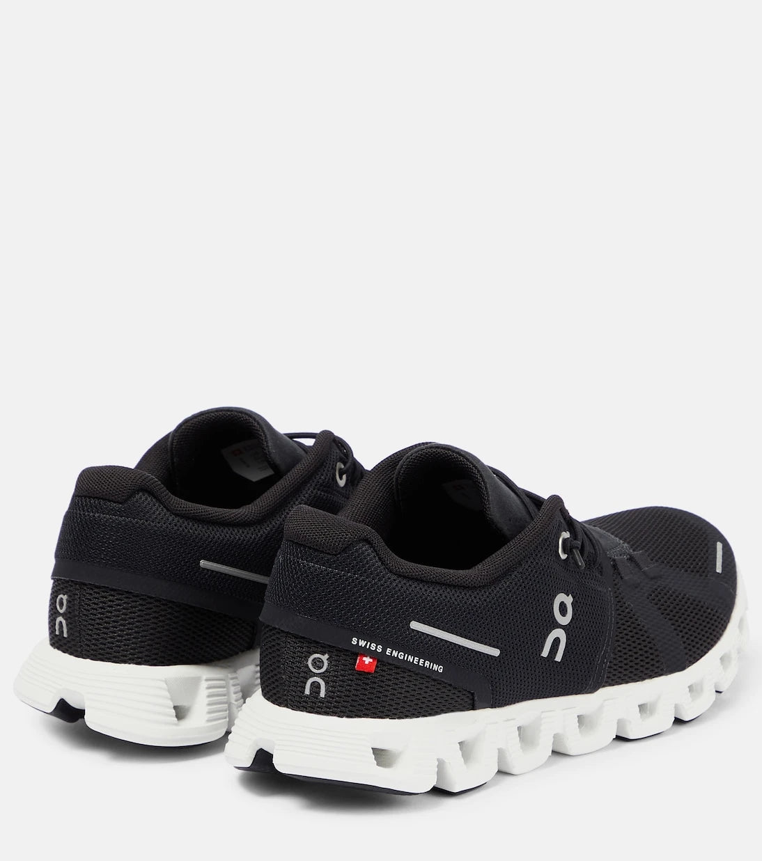 On - Cloud 5 sneakers