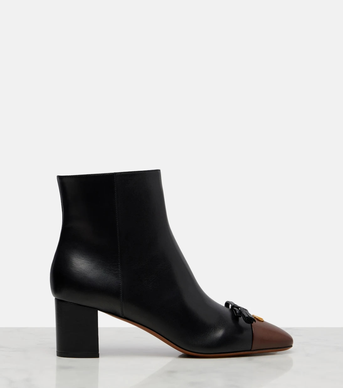 Valentino Garavani - Valet Du Roi leather ankle boots