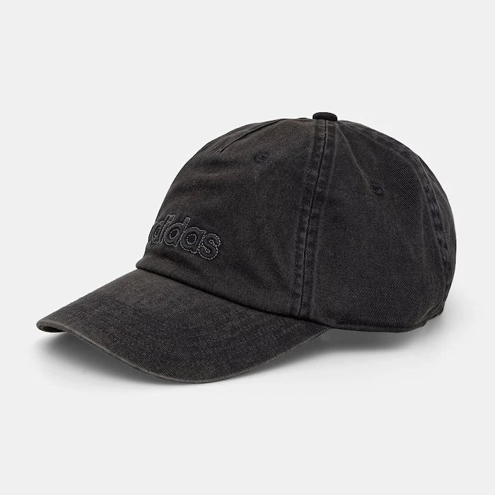 Adidas шапка с козирка от памук