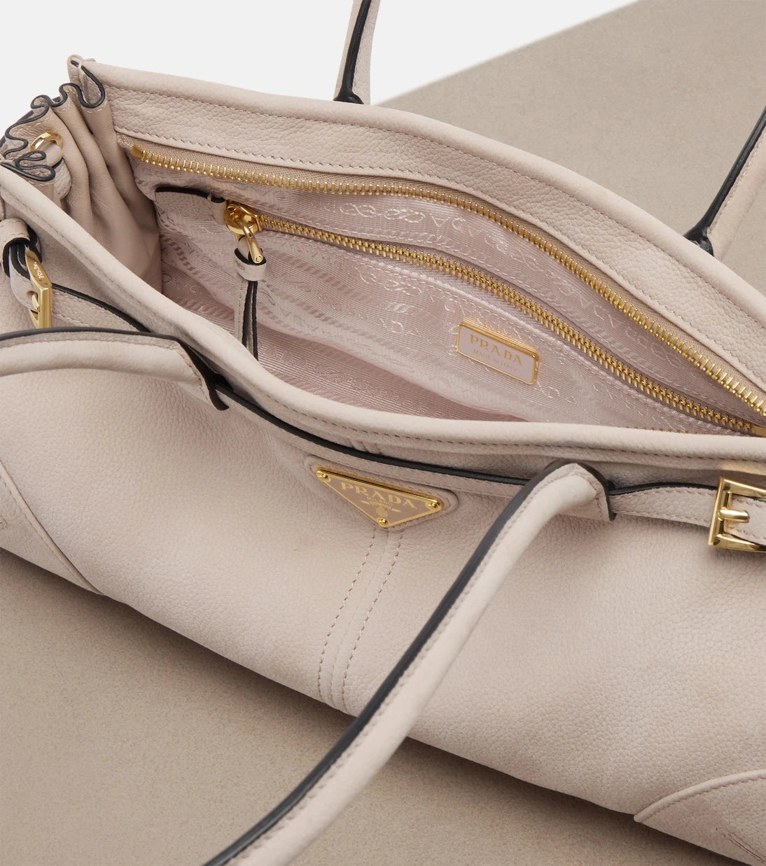 Prada - Prada Bonnie Medium leather shoulder bag