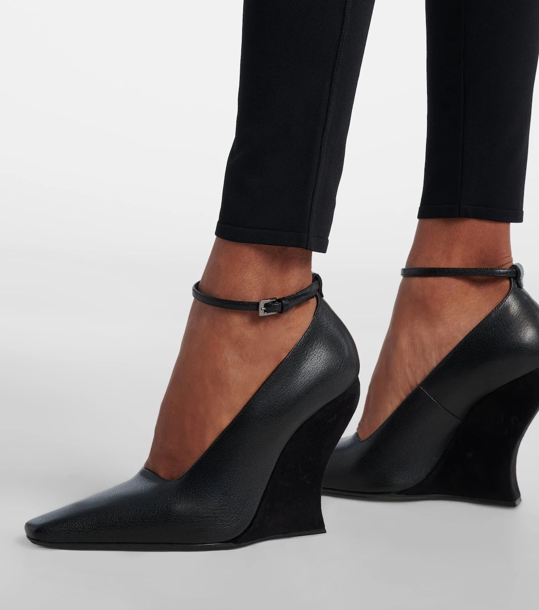 Alaïa - 110 leather wedges