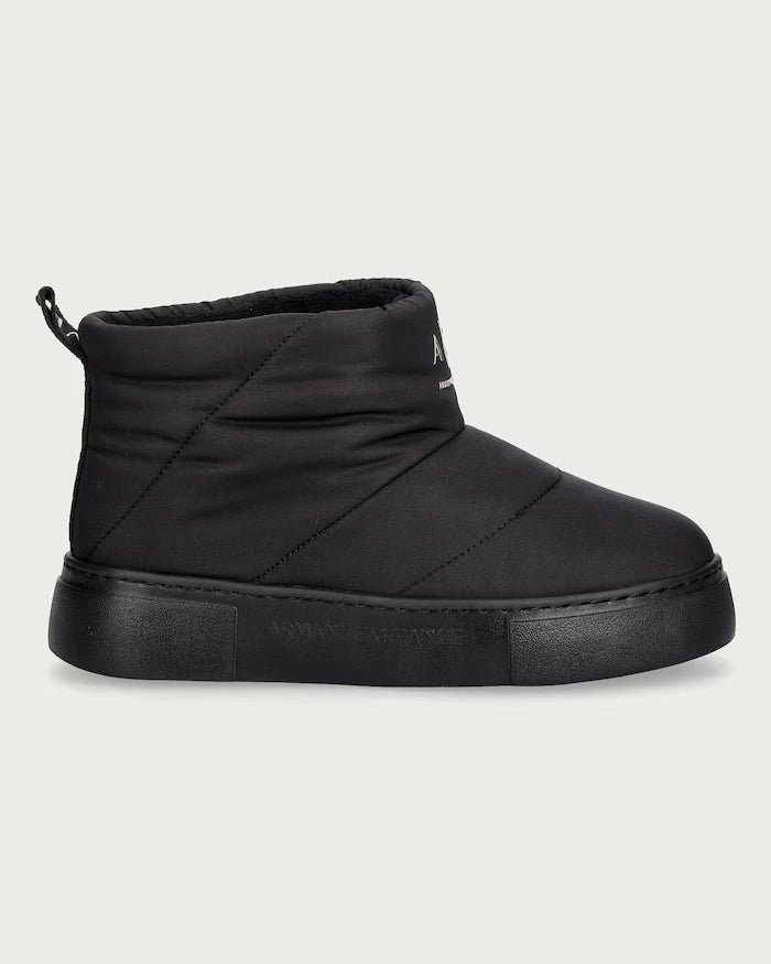 Armani Exchange kadın kar botları