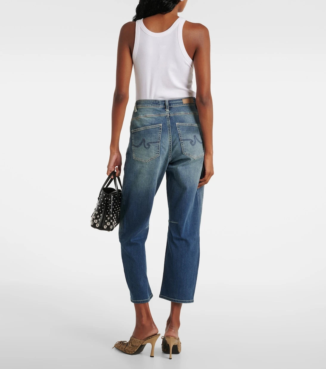 AG Jeans - بنطلون جينز بخصر عالٍ وقصّة ساق برميلية