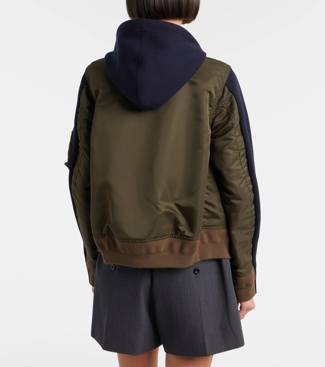 Sacai - سويت شيرت بقبعة بسحاب وبأجزاء مختلفة